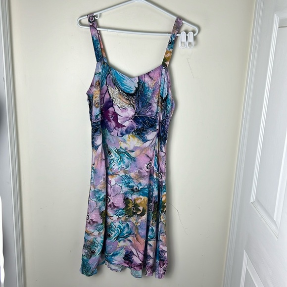 Serendipity Island Floral Shift Dress Size Medium - Picture 3 of 8